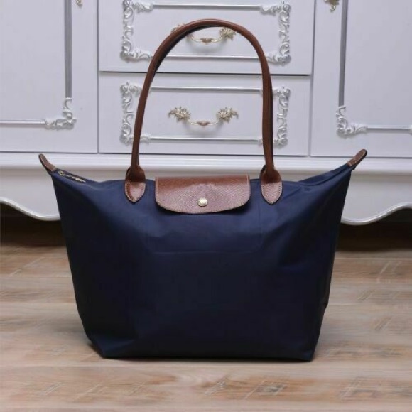 Longchamp Handbags - Longchamp Le Pliage Large Nylon Shoulder Tote